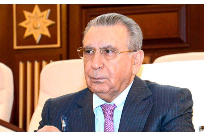 Ramiz Mehdiyevin ailə bankının bağlanacağı deyilir