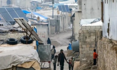 Suriya təhlükəsizlik qüvvələri fransız silahlıların düşərgəsini mühasirəyə alıb