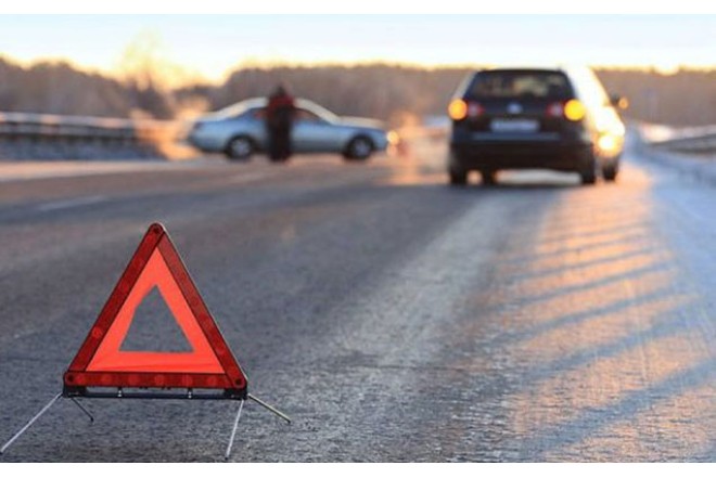 Xaçmazda avtomobildə doğulan körpə öldü