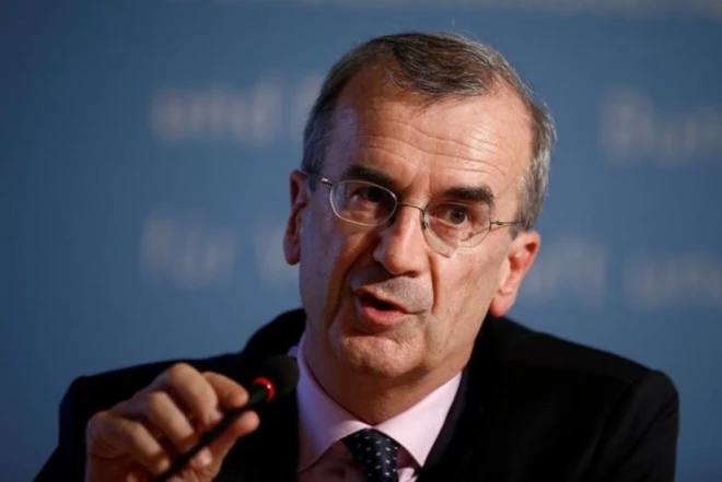 Fransa Bankının rəhbəri: Ölkə büdcə kəsiri səbəbindən borc boğulması təhlükəsi ilə üz-üzədir