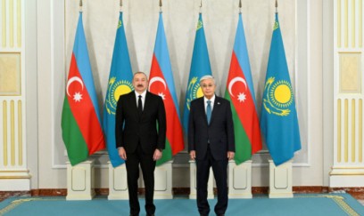 İlham Əliyev Tokayevi Təbrik etdi