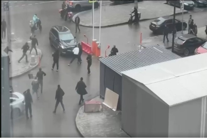 Moskvada kütləvi dava: 40 nəfər saxlanılıb