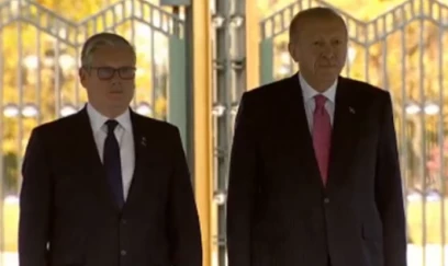 Britaniya Baş naziri Türkiyədə səfərdədir 