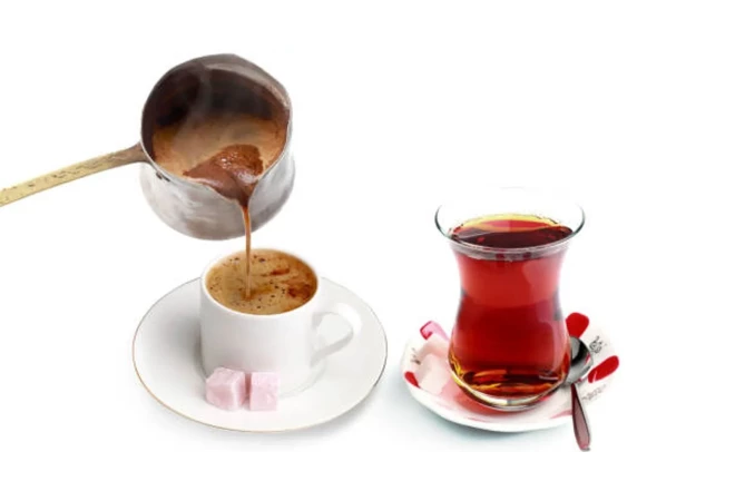 Bu içkilər insanı Parkinson xəstəliyindən qoruyur