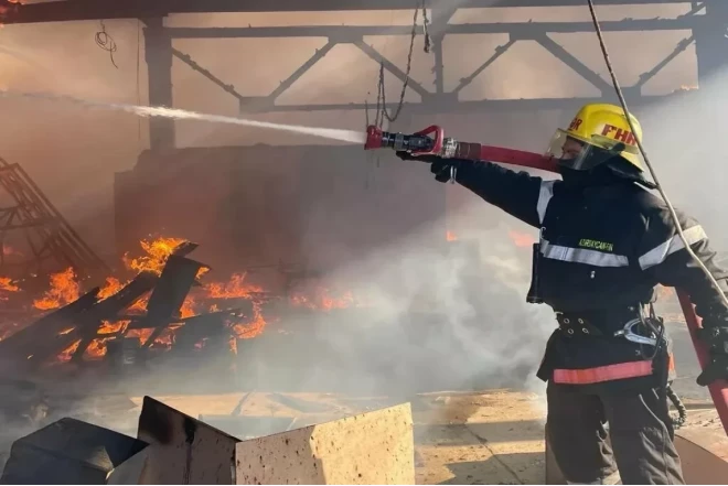 Xırdalanda çoxmərtəbəli yaşayış binasında yanğın baş verib