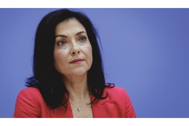 Almaniya qlobal iqtisadi gərginliyin mərkəzindədir