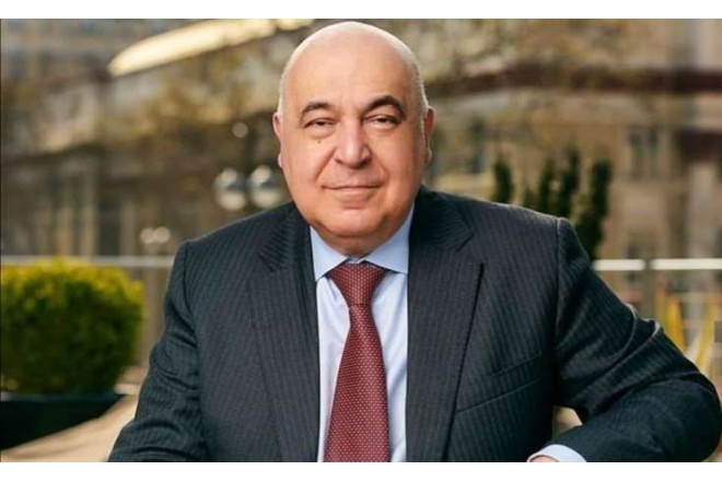 Çingiz Abdullayev Ramiz Mehdiyev barədə yeni kitab üzərində işləyir