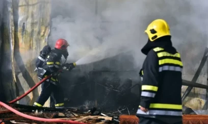 Şəmkirdə binada yanğın baş verib 