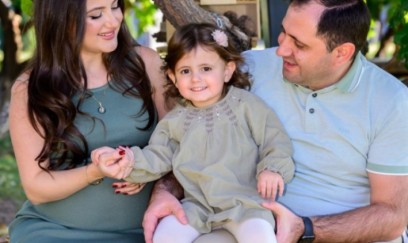 Nazir hamilə arvadının şəklini PAYLAŞDI - Tənqid olundu