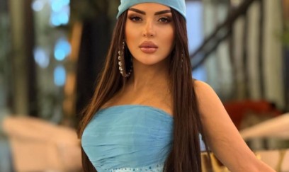 Vəfanın ifası zamanı kişinin baxışları GÜNDƏM OLDU - VİDEO