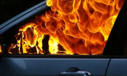 Salyanda “Haval” markalı maşın yandı 