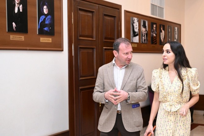 "Nə qədər kifayətdir?" adlı inklüziv rəqs tamaşası təqdim edilib 