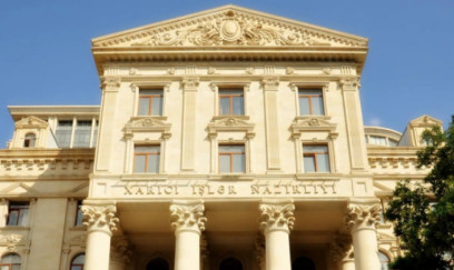 Rəsmi Bakıdan Panamaya TƏBRİK