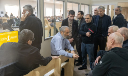 Ermənistan vətəndaşlarının məhkəməsində prokurorların çıxışı başlayıb 