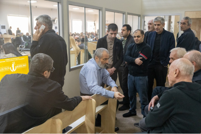 Ermənistan vətəndaşlarının məhkəməsində prokurorların çıxışı başlayıb 