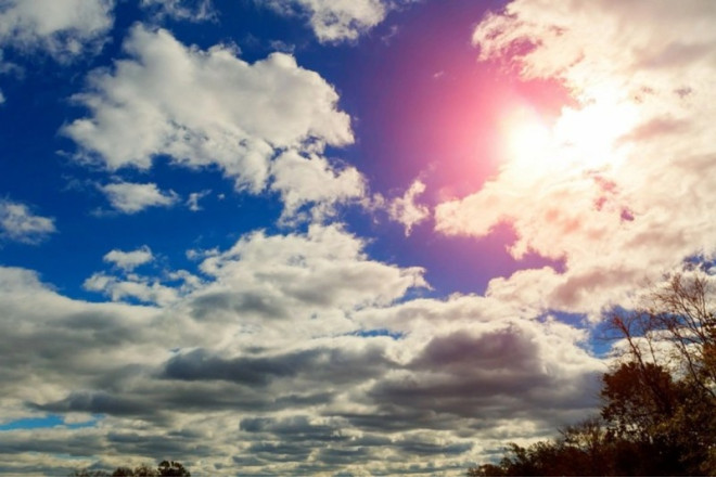 Oktyabr ayında havanın temperaturu normadan yuxarı olub 
