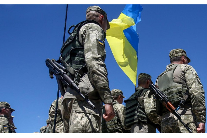 Ukrayna hərbçiləri silahı qoyub Avropaya qaçdılar