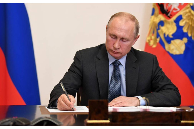 Putin yerli xalqlarla bağlı fərman İMZALADI