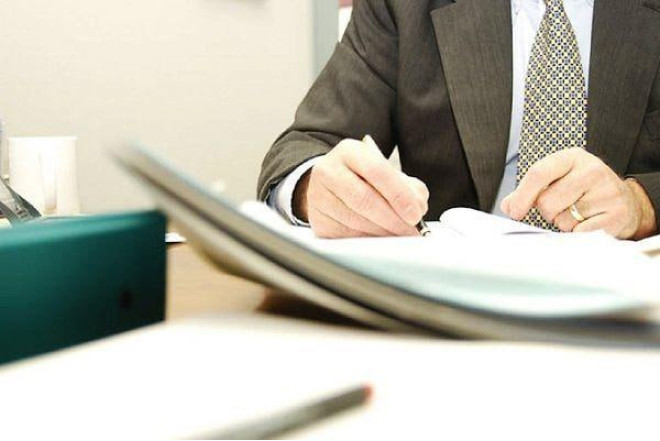 Özəl işçilər üçün yeni vergi qaydası – Maaşlardan tutulacaq məbləğ AÇIQLANDI