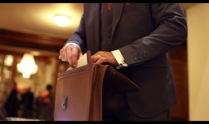 İcra hakimiyyətlərinin taleyi ilə bağlı AÇIQLAMA – Deputatdan CAVAB