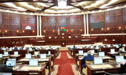 Hökumət üzvləri Milli Məclisdə