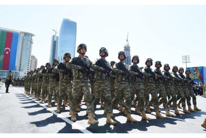 Zəfər Paradının aparıcısı BU ŞƏXSDİR