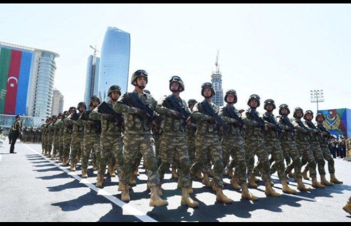 Zəfər Paradasının aparıcısı BU ŞƏXSDİR