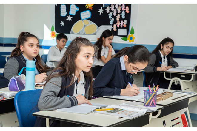 Məktəblərdə yayılan bu sənəd etiraz doğurdu - FOTO