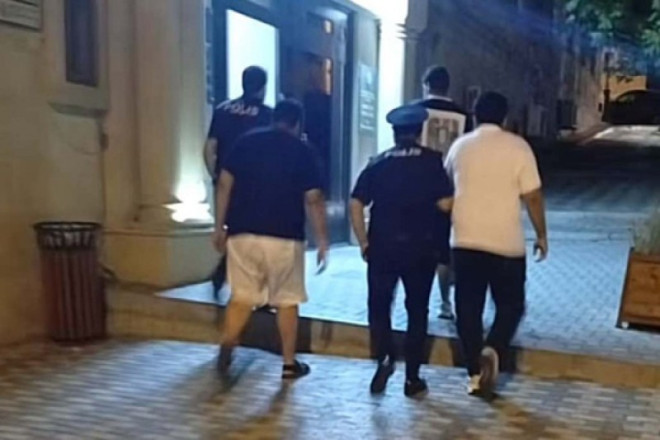 Şəhidlər xiyabanında qeyri-etik videolar çəkən əcnəbilərdən XƏBƏR VAR