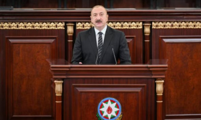 “Azərbaycan Səfəvilərin dil strategiyasına qayıdır”- Turan Rzayevin şərhi