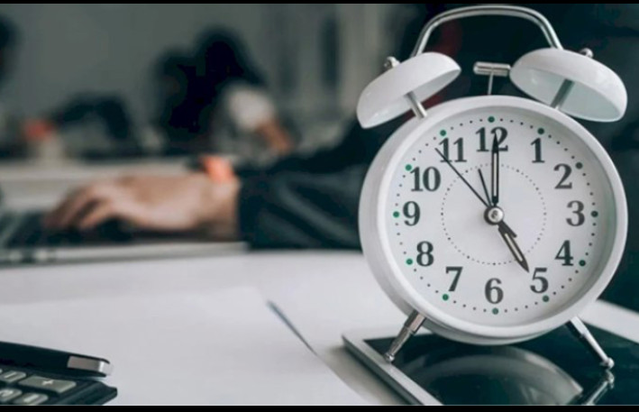 Bu gün iş saatları qısaldılıb