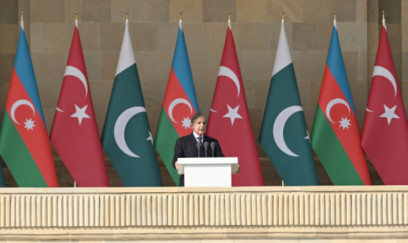 “Bakıda JF-17 qırıcılarının uçduğu səmanı seyr etmək qürurvericidir” - Şahbaz Şərif