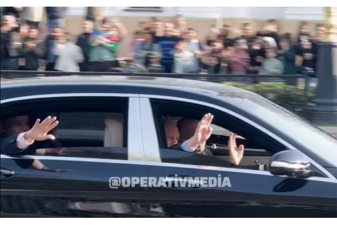 Liderlərin paraddan sonra maraqlı vida anı- VİDEO