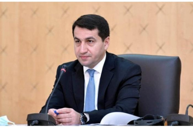 Hikmət Hacıyev hərbi paradla bağlı paylaşım etdi