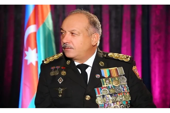 Paradın aparıcısı Abdulla Qurbani olmalı imiş, amma... - Nə baş verib?