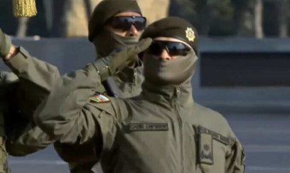 “Qartal” və “Yarasa” heyəti də paradda - VİDEO