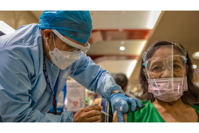 COVID-19 peyvəndinin gözlənilməz təsiri aşkarlandı 