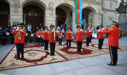 Gəncədə 9 Noyabr – Dövlət Bayrağı Günü münasibətilə konsert keçirilib