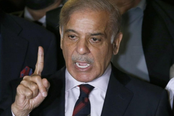 Şahbaz Şərif Bakıdan qayıdan kimi bu qərarı ləğv etdi 