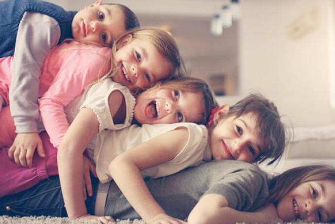 Uşaq sayı çox olan ailələr üçün pensiya güzəşti - Rəsmi açıqlama