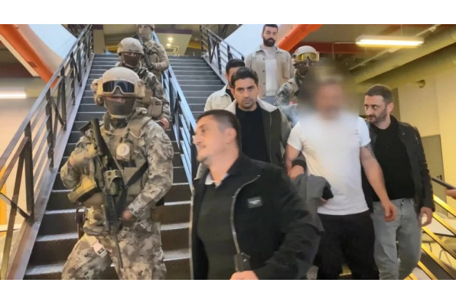 Türkiyədə telekanala silahlı basqın edən şəxs həbs olundu 