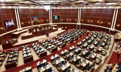 Nazirlər Milli Məclisdə