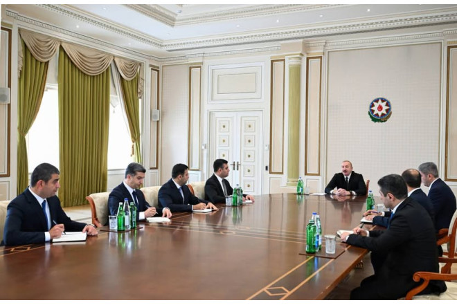 Mərkəzi hakimiyyətdə olan vəzifəlilərin məsuliyyəti necə artırılacaq?- TƏHLİL