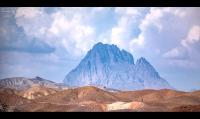 Nuhun gəmisi hansı torpaqda dayanıb? 