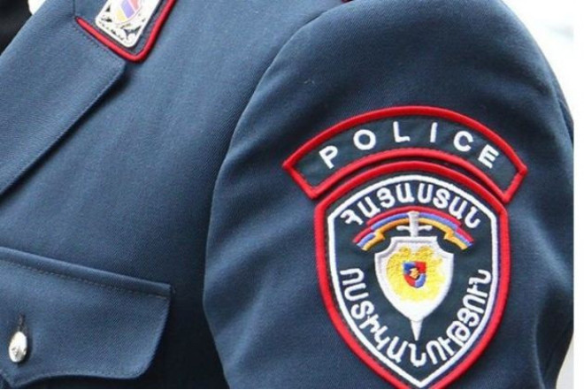 Təxribatçı “Wargonzo”nun jurnalistini Ermənistandan deportasiya edirlər 