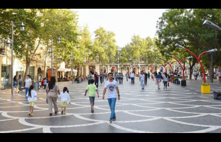 Azərbaycanda orta aylıq əməkhaqqı yüksəlib