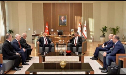 Şimali Kipr lideri Azərbaycan nümayəndələrini qəbul edib 