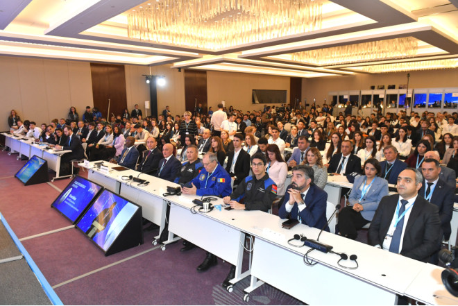 Bakıda Qlobal Gənclər Sammiti keçirilir - FOTOLAR