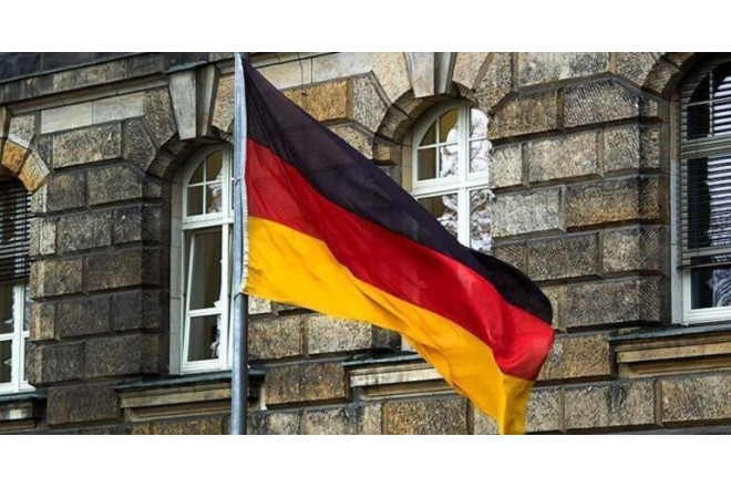 Almaniya PUA-lardan müdafiəyə 100 milyon avro ayırır 