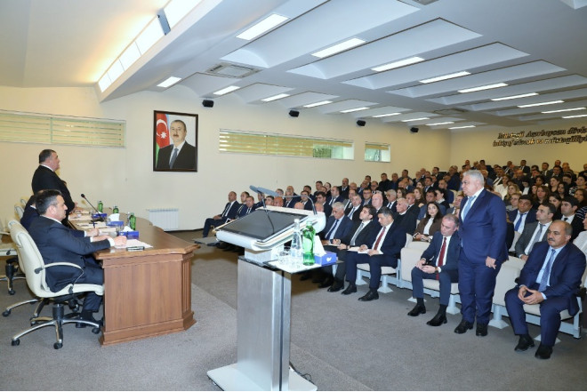 Bakıda qış rejiminə start verildi 